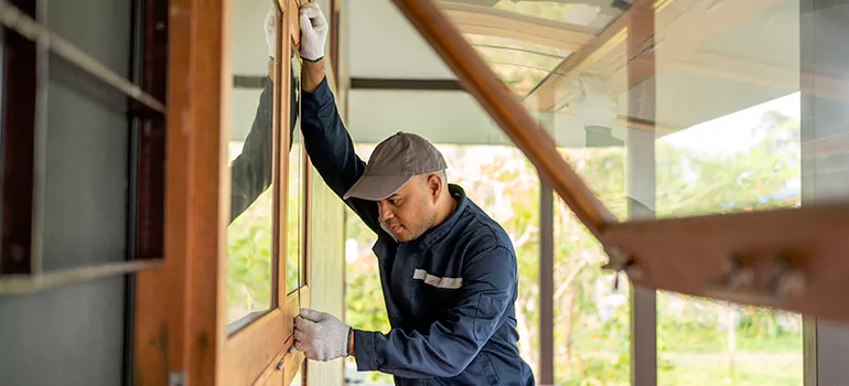 Double Hung Vinyl Window Sash Replacement in Venice, FL